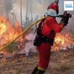 Alrededor de 4.000 bomberos sobre el terreno luchan contra 17 incendios en curso