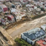 DANA: La Aemet baja a nivel naranja el aviso por lluvias en Valencia y el oeste de Andalucía