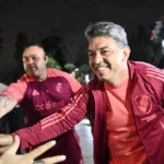 River Plate llegó a Mendoza para jugar con Independiente Rivadavia y tuvo una recepción multitudinaria