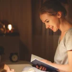 El cuento de las buenas noches: ¿por qué es beneficioso para los niños narrarles historias antes de dormir?