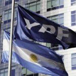 Respiro para Argentina: frenan el fallo que ordena entregar el 51% de las acciones de YPF