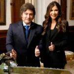 Javier Milei firmó una carta de intención para que los argentinos ya no necesiten visa