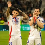 Celebran Tagliafico y Thiago Almada: el Olympique de Lyon seguirá en primera división de Francia