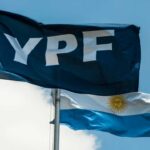 Nacionalización de YPF: Justicia de EEUU ordenó que la Argentina le transfiera el 51% de las acciones a demandantes
