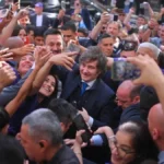 Con respaldo popular, político y empresarial Javier Milei pasó por Mendoza