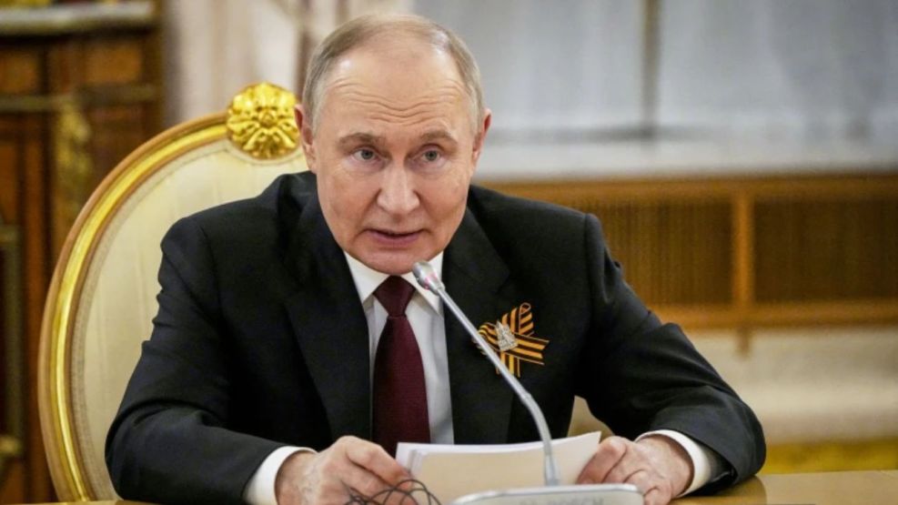 Putin anuncia un alto el fuego con Ucrania en la Pascua ortodoxa, según el Kremlin