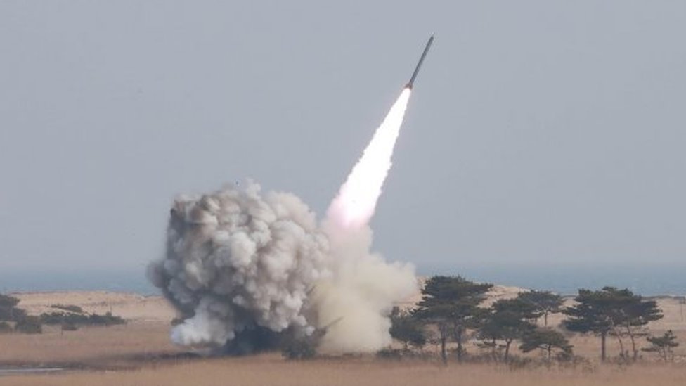 Corea del Norte lanza un proyectil tras rechazar el gesto de Trump para rebajar la tensión