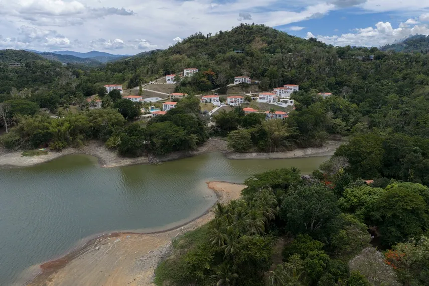Experto alerta de que sequía y racionamiento en Puerto Rico pueden durar hasta fin del año